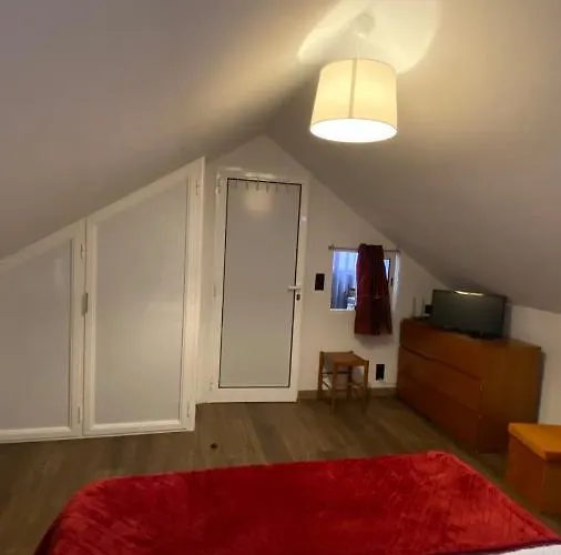 Cozy 1 Bedroom W/ Balcony, Ocean View & Perfect Sunsets Casa vacanze *