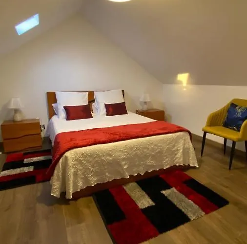 בית נופש Cozy 1 Bedroom W/ Balcony, Ocean View & Perfect Sunsets *