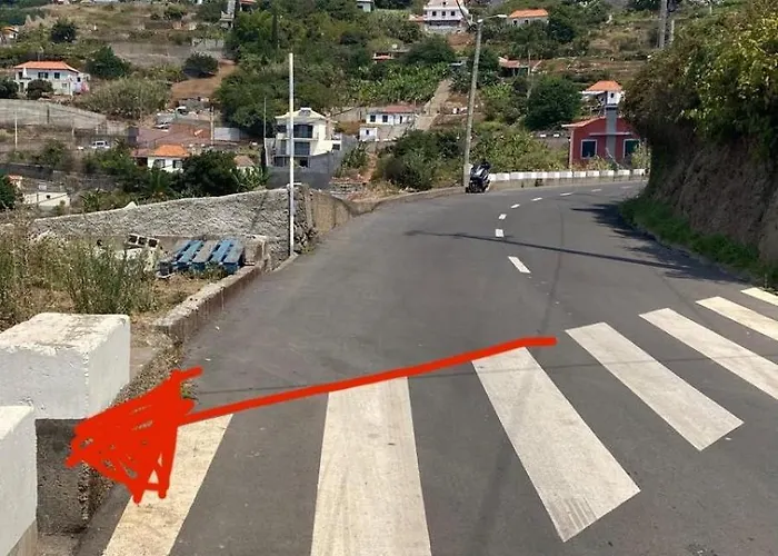 בית נופש Cozy 1 Bedroom W/ Balcony, Ocean View & Perfect Sunsets ריביירה בראבה